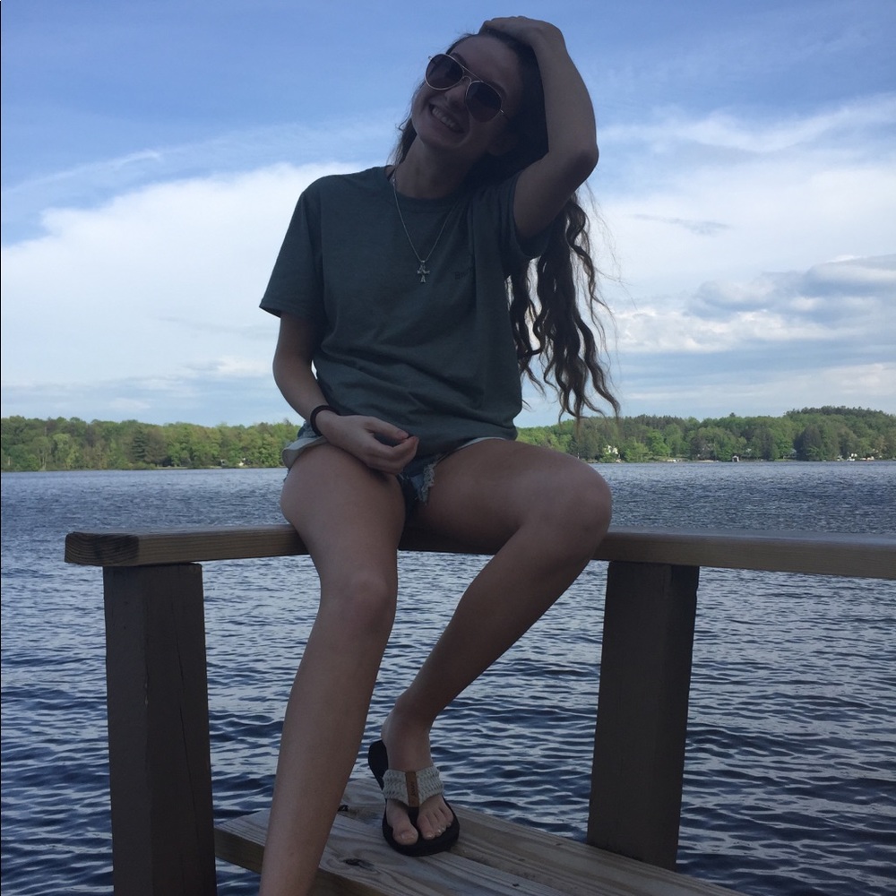 Meet your Posher, Abby